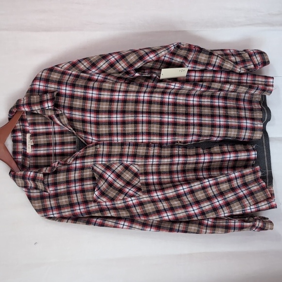 Pie in the Sky Red Tan Plaid Button Up Long Sleeve Graphic Back 1x NWT - Picture 1 of 4